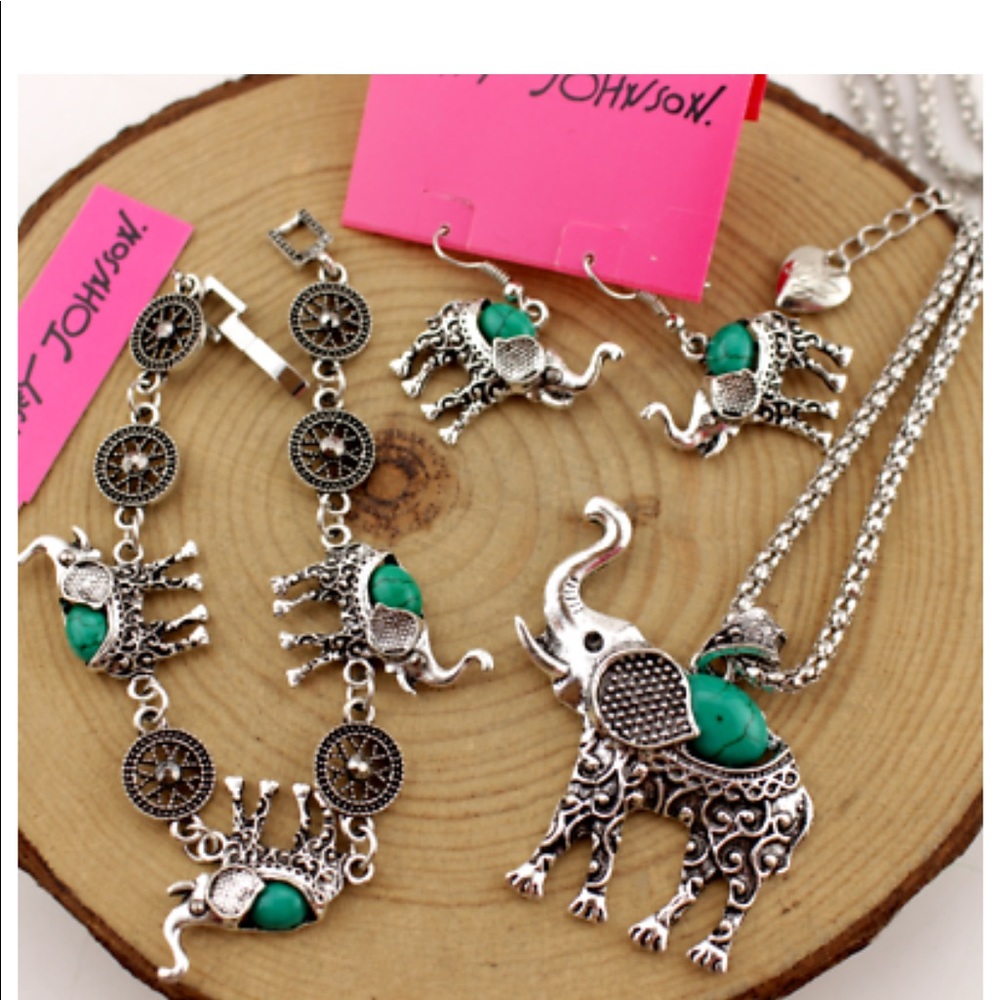 Betsy Johnson Turquoise Elephant 3 Piece Set